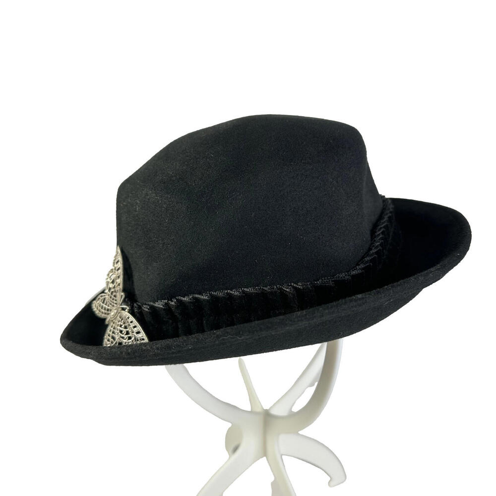 Black Wool Hat with Butterfly Lorenzo Made in Italy